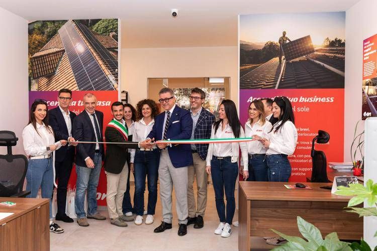 Imprese, E.On apre un nuovo punto vendita a Cento﻿