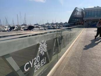 La Marina di Agia Napa, dove si riuniscono i leader Ue questa sera (foto Adnkronos)