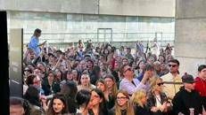 Il diavolo veste Prada 2, a Milano l’anteprima con i look ‘Miranda approved’