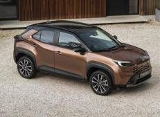 Toyota aggiorna la Yaris Cross, per la best-seller nuovo frontale e full hybrid 130 cv
