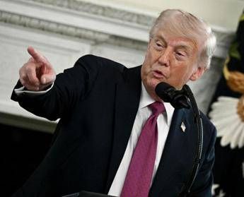 Iran-Usa, Trump cancella missione negoziatori in Pakistan: 