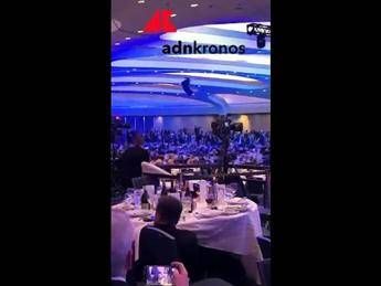 trump cena sparatoria montato