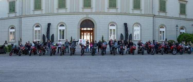 Svi Livorno, prima domenica in Accademia navale