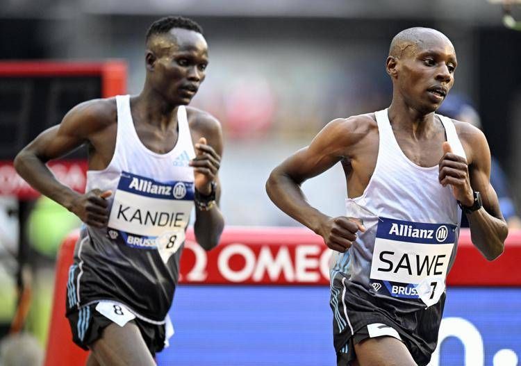 Nuovo record maratona, medico-fisiatra: 