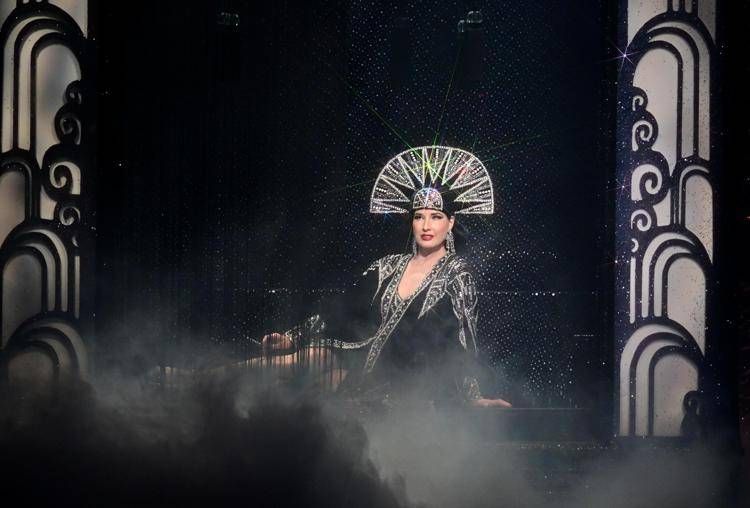 Dita Von Teese in 'Nocturnelle'