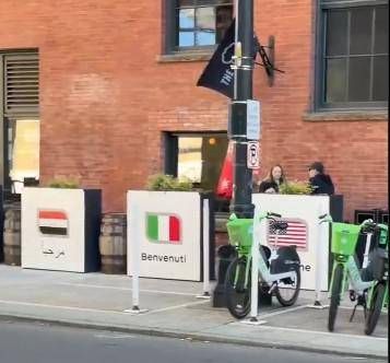 Italia ripescata ai Mondiali? A Seattle spunta tricolore al posto... dell'Iran: "Benvenuti"