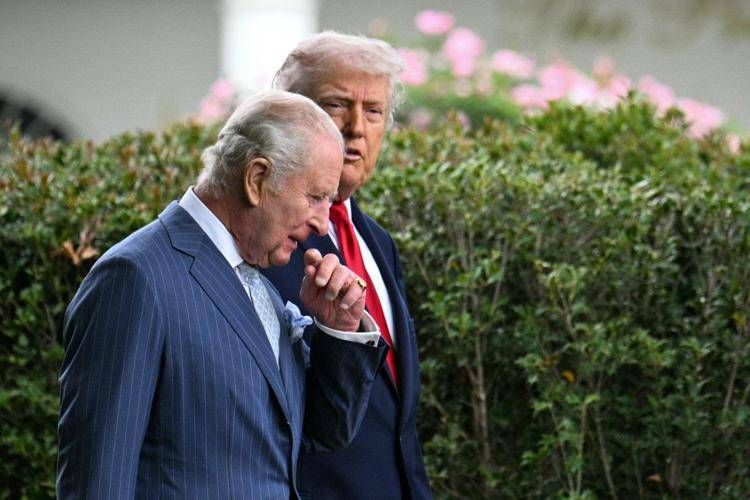 Re Carlo e Donald Trump (Afp)