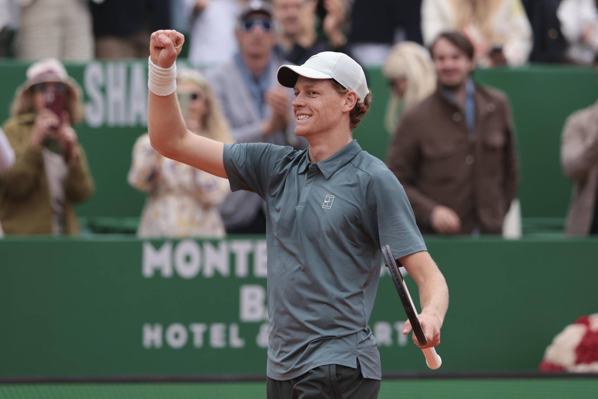 Diretta Sinner-Jodar, oggi quarti Madrid. Live risultato e aggiornamenti