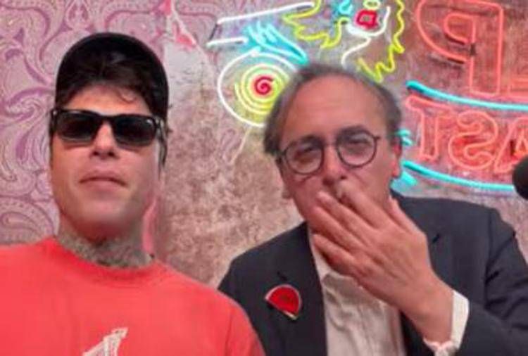 Fedez, Bonelli e lo spinello a Pulp Podcast