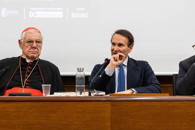 Gerhard Ludwig Müller e Valerio De Luca