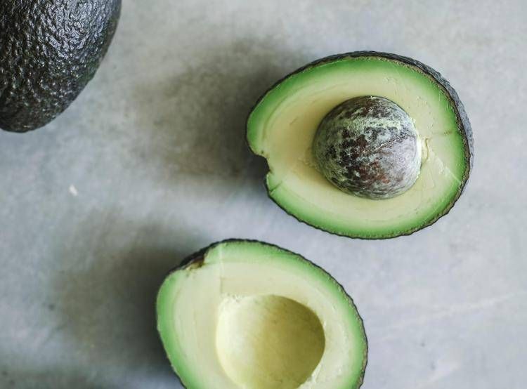 Avocado - (123Rf)
