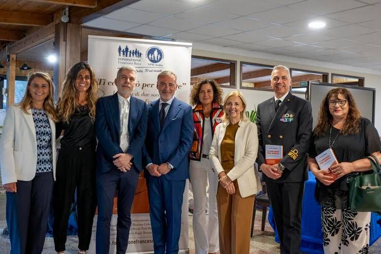 Vela, fondazione Francesca Rava con la Marina Militare alla presentazione del libro 'Ti cercherò sempre'