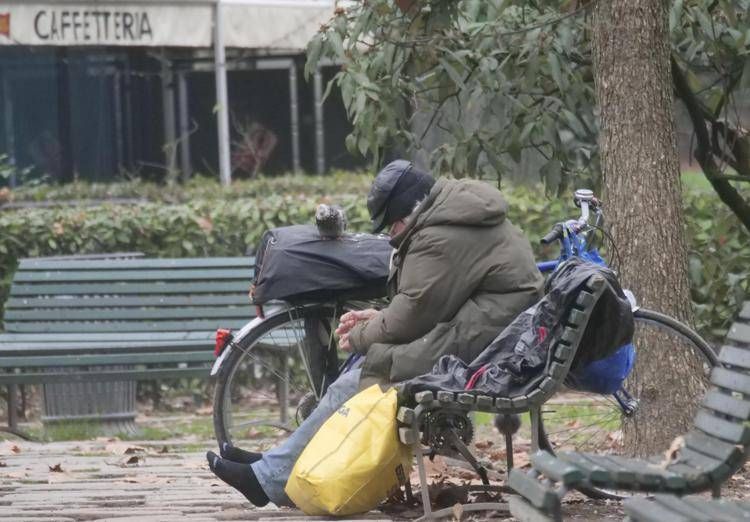 Un clochard a Milano  - Fotogramma/Ipa