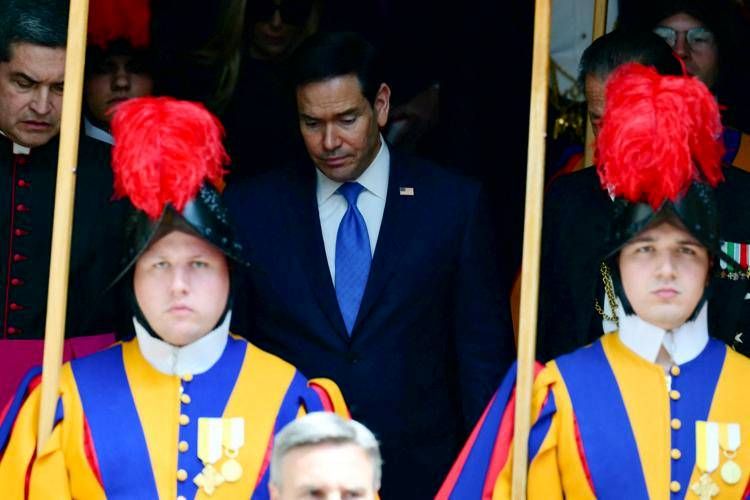 Rubio in Vaticano da Papa Leone XIV: Medio Oriente e tensioni con Trump
