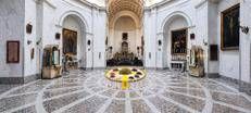 Papa Leone a Napoli, dal melograno all'uva il rinfresco con i frutti della Bibbia