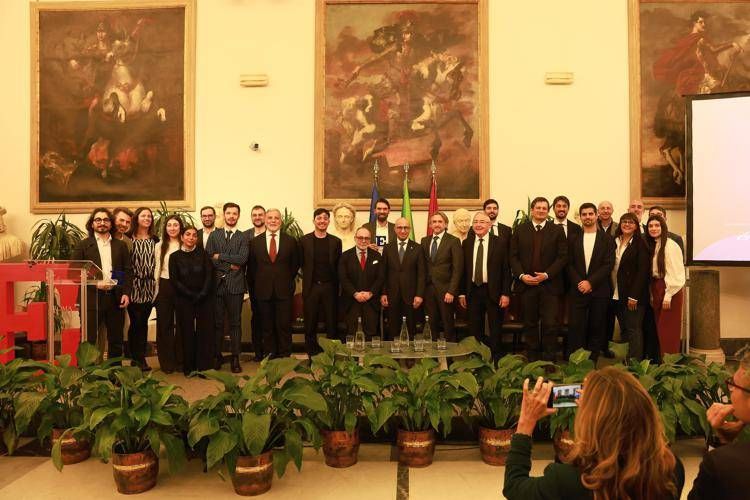 Milano, aperto bando 'Sette Idee per cambiare l'Italia'