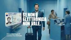 Addio carta d'identità cartacea: al via campagna 'se non è elettronica non vale'