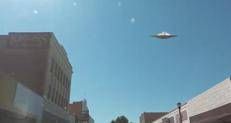 Nella foto un oggetto volante non identificato nel cielo del Texas - Ipa