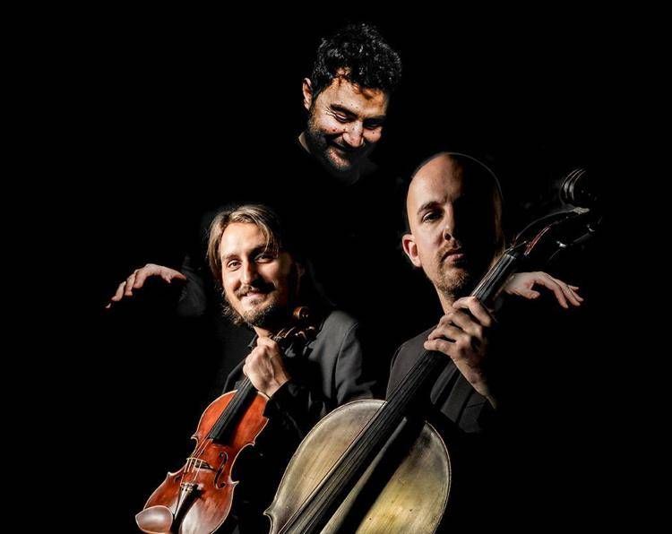  Marcello Miramonti (violino), Enrico Graziani (violoncello) e Maurizio Zaccaria (pianoforte) - (Foto DA VINCI ENSEMBLE)