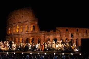 Bocelli e la magia del Colosseo: la Marvels of Saudi Orchestra trasforma il Tempio di Venere in un ponte tra culture