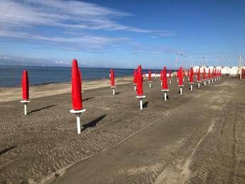 Ostia, Tar Lazio: "Legittimo bando Roma Capitale per concessioni lidi"