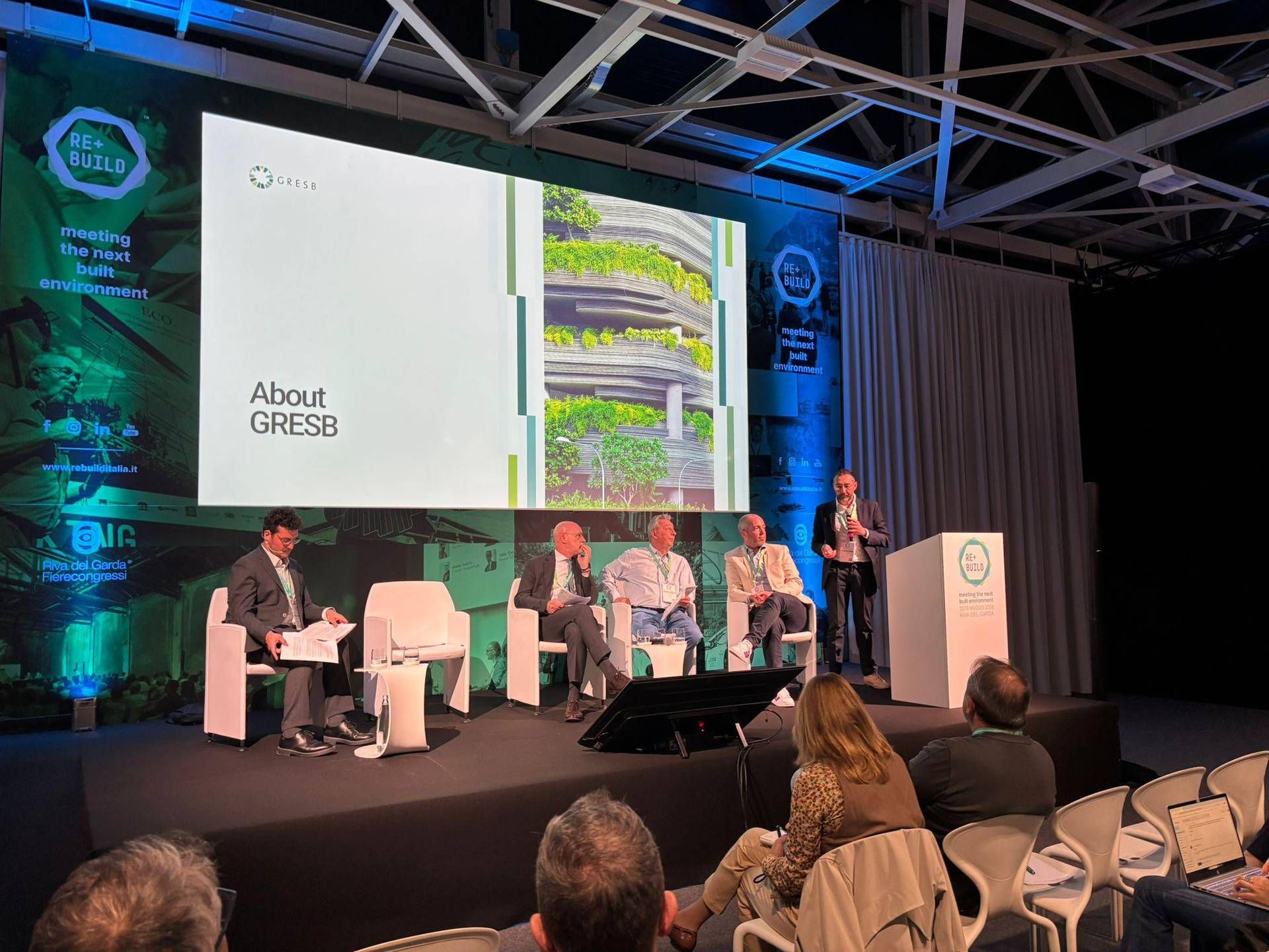 Premiare sempre più le performance assolute degli asset’