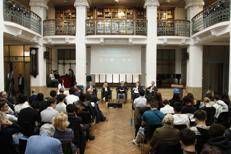 Governance dell'intelligenza artificiale e resilienza nazionale, le nuove direttrici dello sviluppo digitale