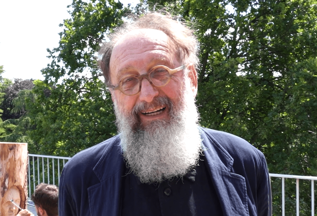 De Lucchi: “Materiale stupendo e poliedrico” De Lucchi: “Materiale stupendo e poliedrico”