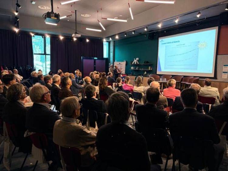 Manageritalia Toscana in assemblea: competitivita’ e crescita frenate dalla scarsa managerializzazione. I numeri.
