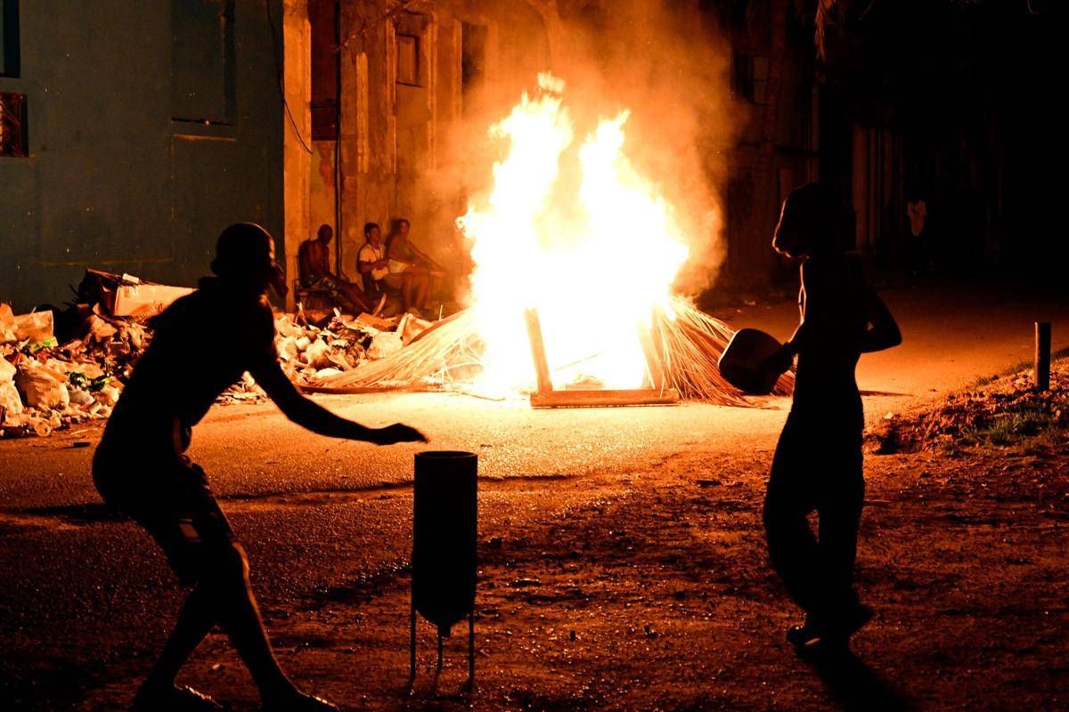 https://www.adnkronos.com/resources/02a5-20a185cce971-7bd489cb53da-1000/format/huge/afp_2026_cuba_fuoco.jpeg
