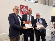 Luca Abruzzetti, presidente ALI Lazio - Antonino La Spina, presidente UNPLI, Giovanni Solimine, presidente onorario del Premio - Foto ufficio stampa
