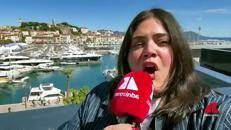 Cannes 2026: Driver, Bardem e Stewart. La Croisette si riempie di stelle - Video