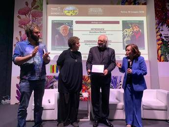 Lo scrittore Krasznahorkai: 'La crisi è lo stato naturale del mondo'