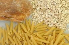 PASTA PANE E CEREALI ( FIOCCHI D'AVENA ) CARBOIDRATI  - FOTOGRAMMA