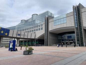 La sede del Parlamento Europeo a Bruxelles  - Foto Adnkronos