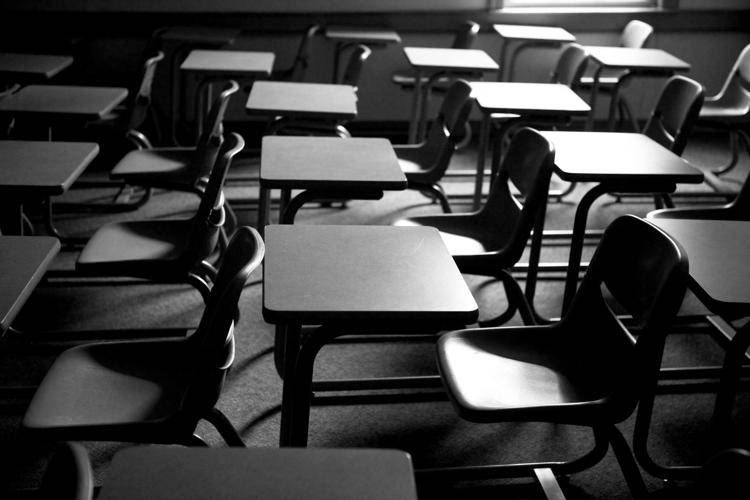 Save the Children, attacchi all'istruzione aumentati del 40% - (Foto Canva)