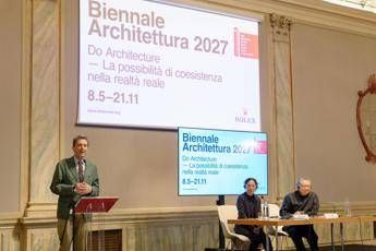 Biennale di Venezia, dal 2027 comunicazione in italiano, inglese e cinese