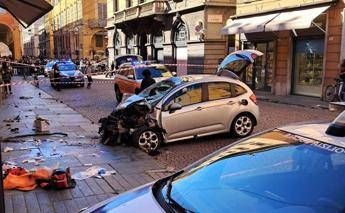 Modena Auto Folla Fg Ipa Immagine in aggiornamento
