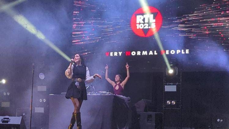 Amelie e DJ Alma fanno ballare la Puglia: migliaia di persone in piazza a San Severo