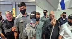 Il ministro Ben Gvir tra attivisti della Flotilla - (Fermo immagine)
