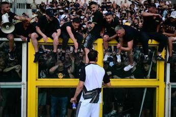 Juventus Tifosi Afp Immagine in aggiornamento