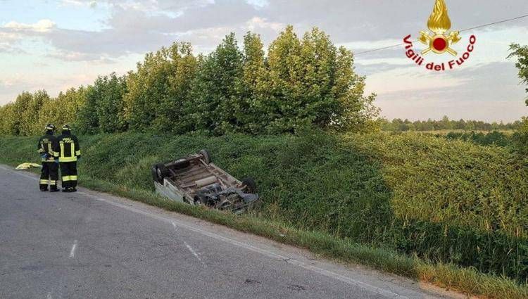 Incidente a Roncoferraro - (Vigili del fuoco)