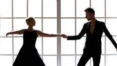 Coppia che balla - (Storyblocks)