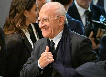 Salerno, De Luca sindaco per la quinta volta: "Voto che mi riempie di orgoglio, al lavoro senza respiro"
