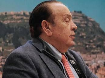 Vladimiro Crisafulli Fb Immagine in aggiornamento