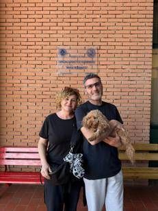 (Buddy con i prorpietari - ufficio stampa Unipi)
