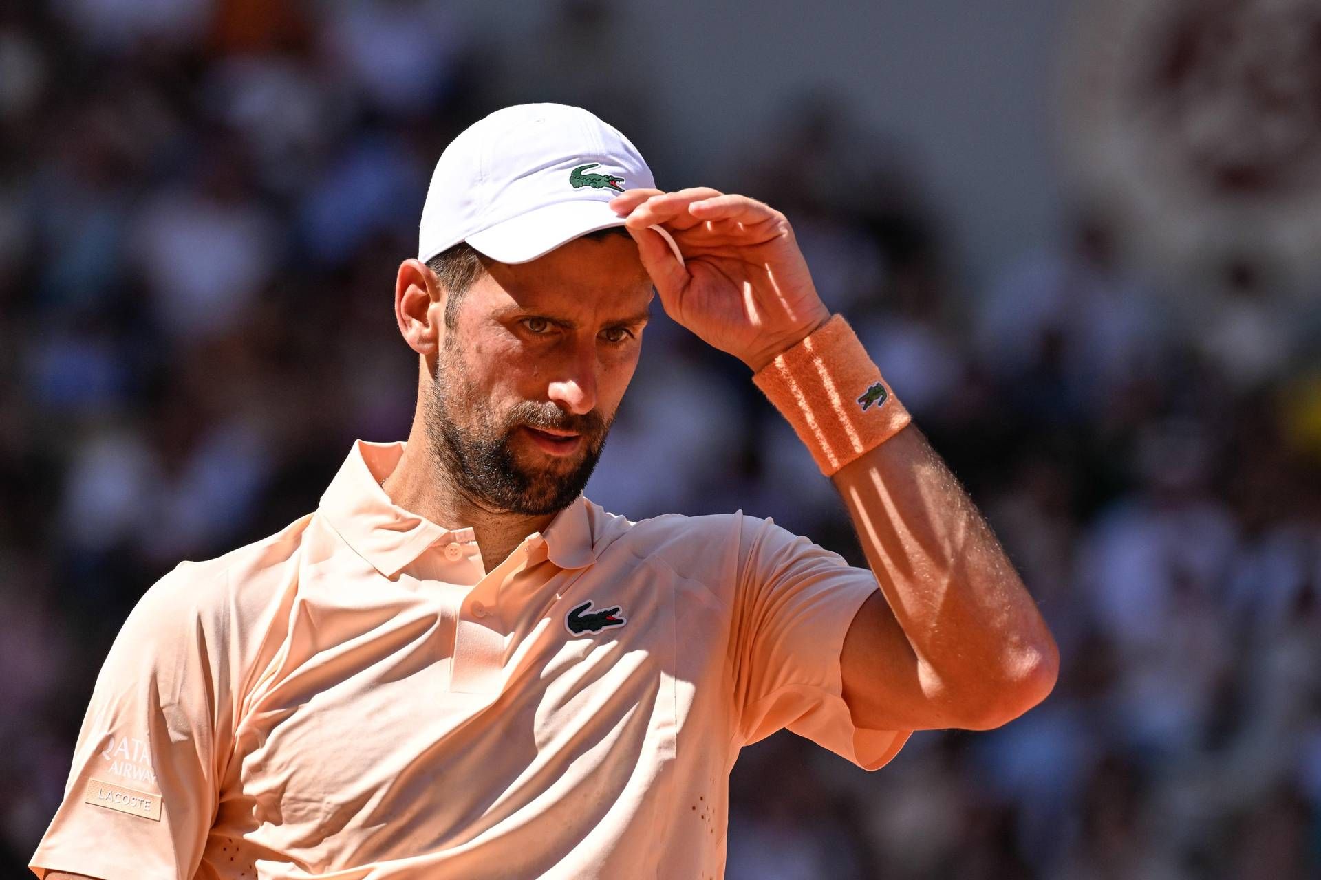 Djokovic contro il pubblico al Roland Garros, cosa è successo