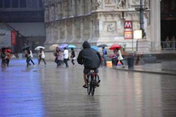 Temporale Pomeridiano In Citta Immagine in aggiornamento