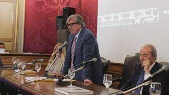 Enrico Foti (Rettore università di Catania): 