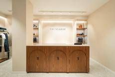  - Trussardi
